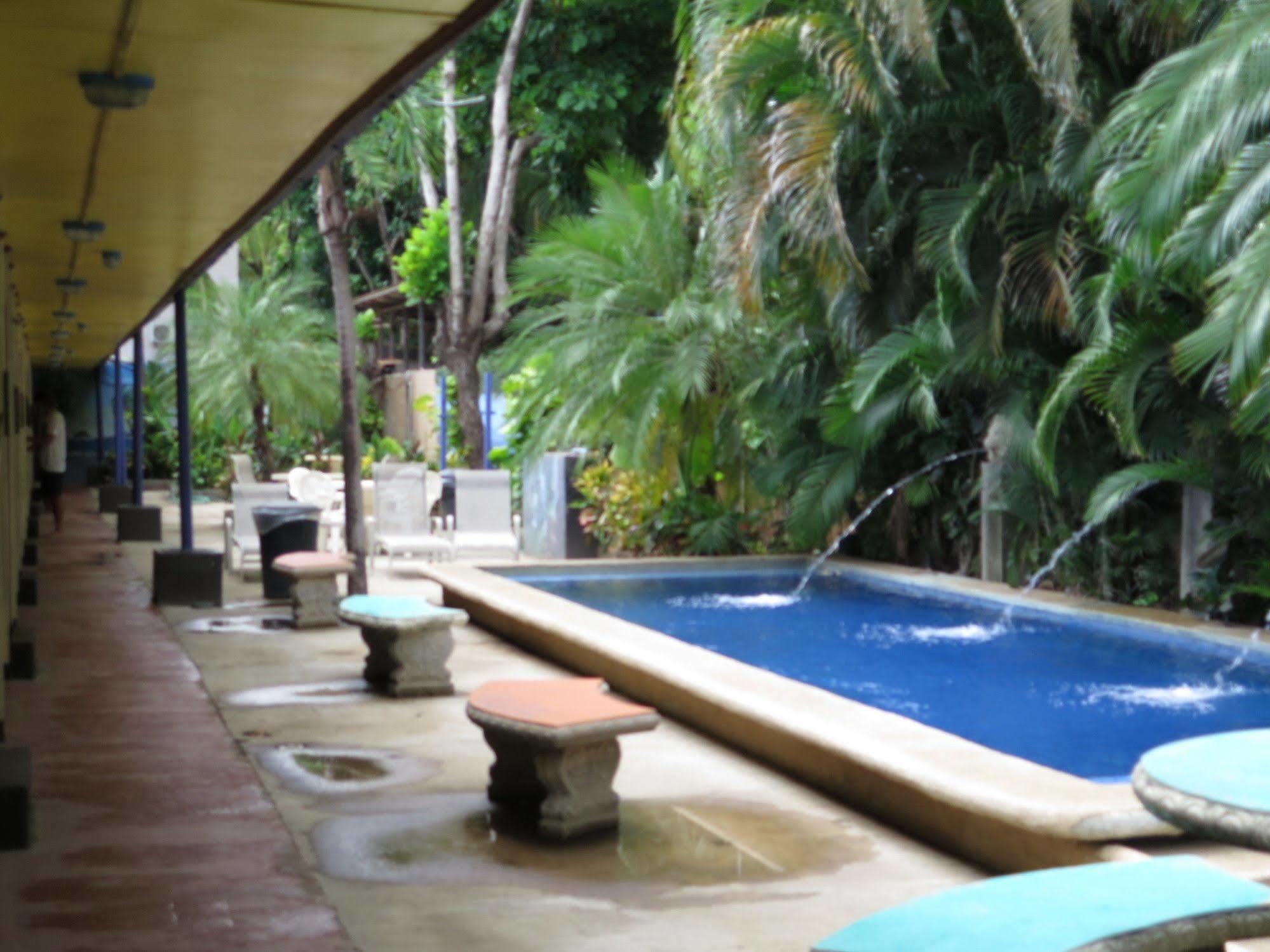 Hotel Savannah Playas del Coco Bagian luar foto